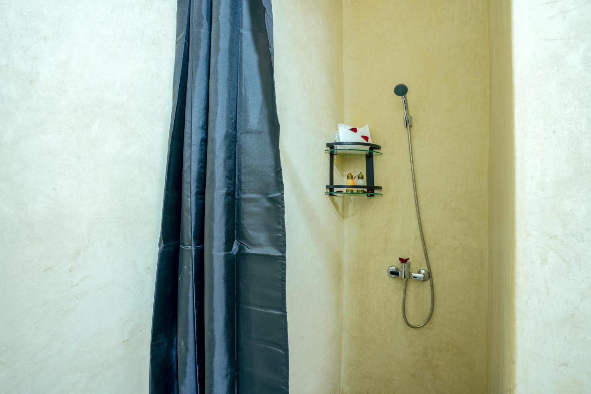 Riad Le Graff Pink Marrakesh Ngoại thất bức ảnh
