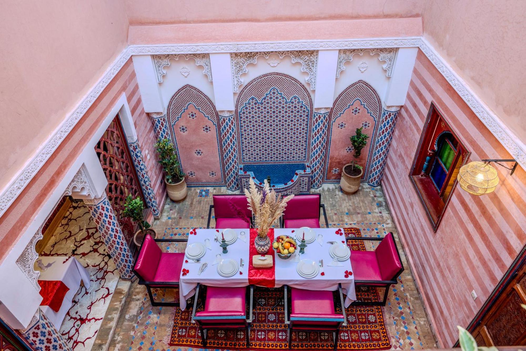 Riad Le Graff Pink Marrakesh Ngoại thất bức ảnh